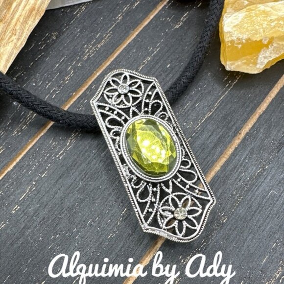 Alquimia Jewelry - Silver vintage statement pendant black cord short necklace